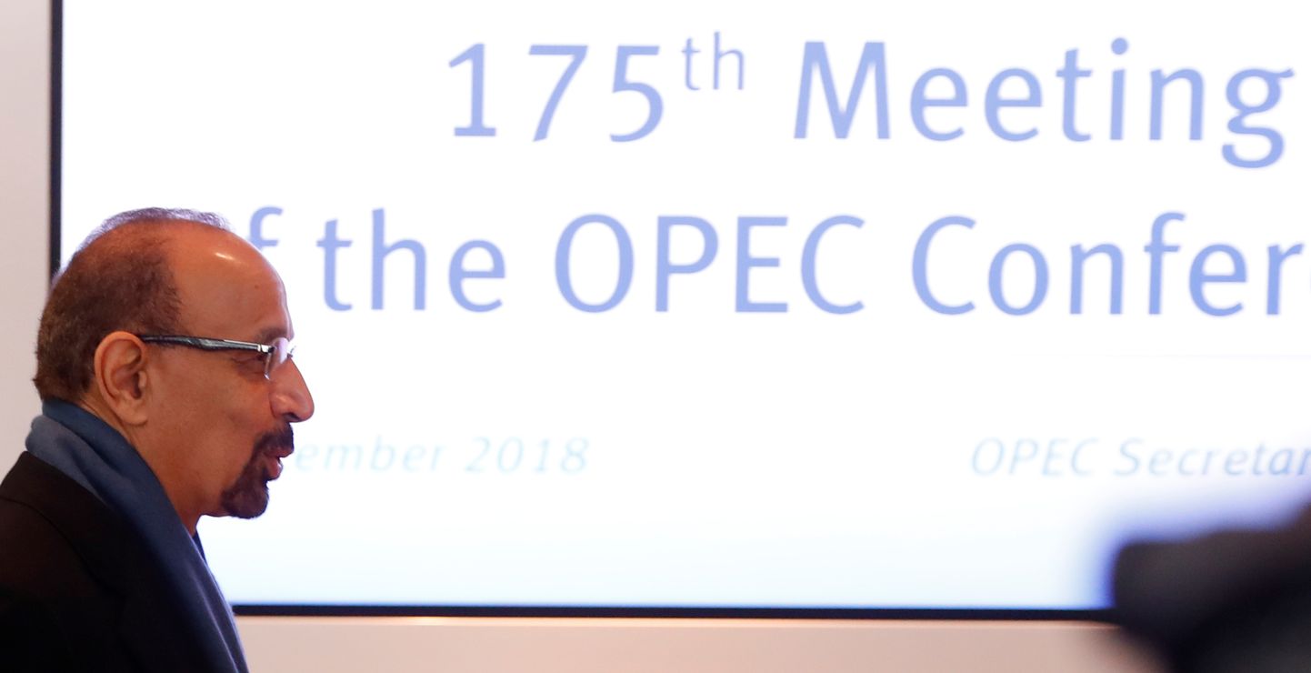 Министр нефть Саудовской Аравии Халил Аль-Халих в штаб-квартире OPEC в Вене.