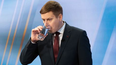 OTSEPILT JA -BLOGI ⟩ Valitsuse pressikonverentsil osalevad Keldo, Tsahkna, Leis