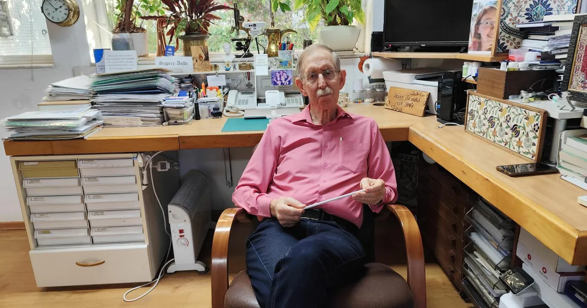 Israeli Academic: Americans are Naive on Security, Europeans are Corrupt