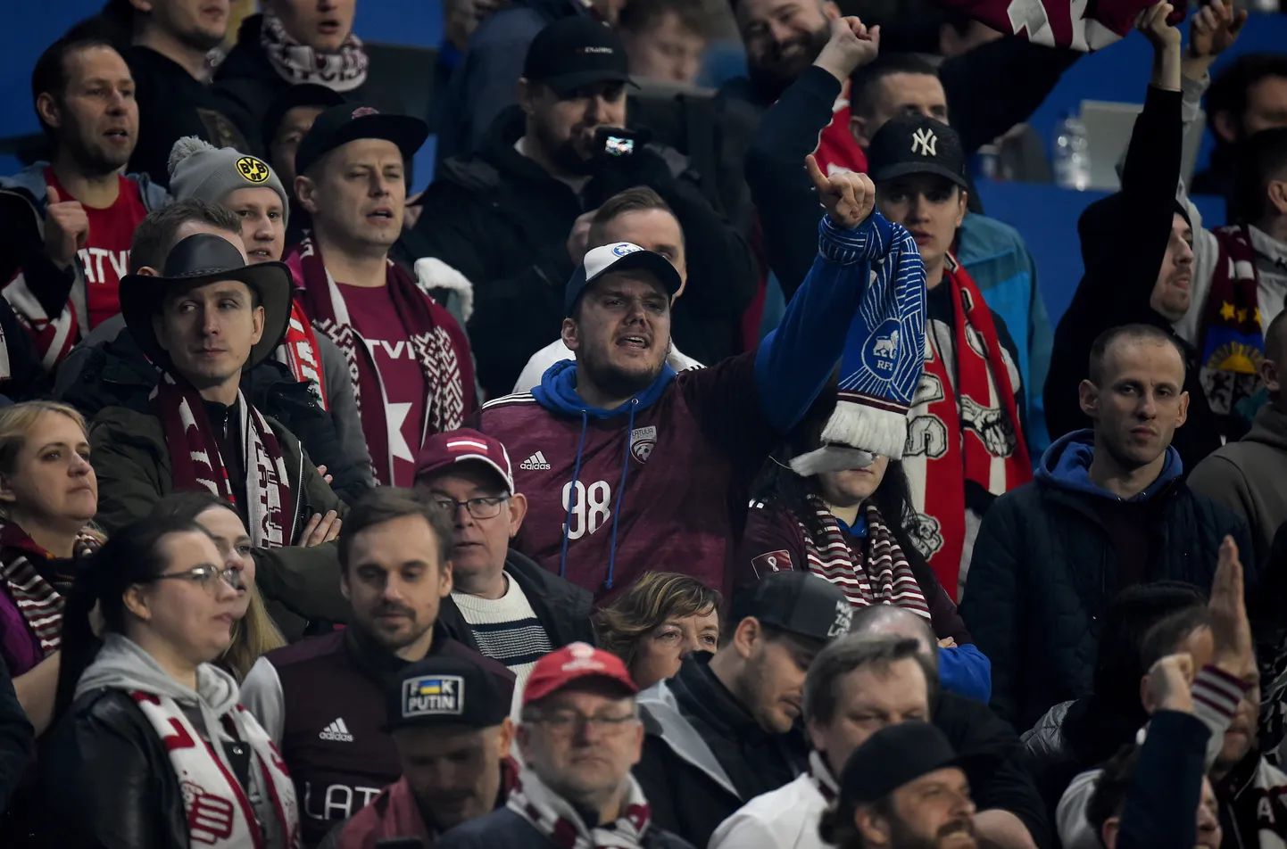 Latvijas futbola fani