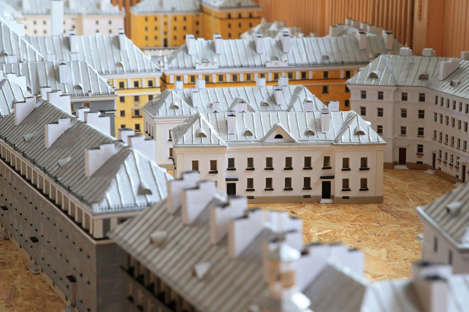 Vana-Narva maketi lõi endine linna arhitektuuri- ja linnaplaneerimise ameti töötaja Fjodor Šantsõn.