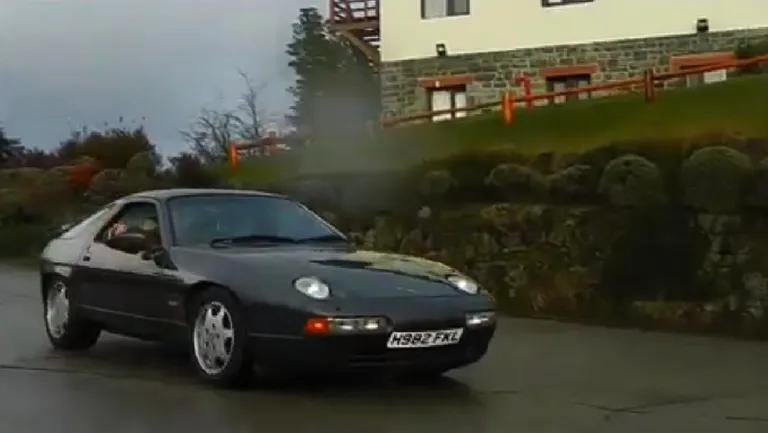 Porsche numbrimärgiga H982 FKL, mis vihastas välja argentiinlased.