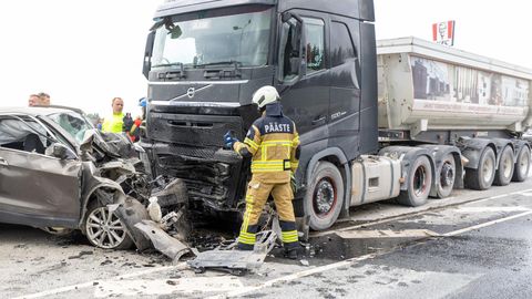 Tartus hukkus liiklusõnnetuses sõiduauto juht