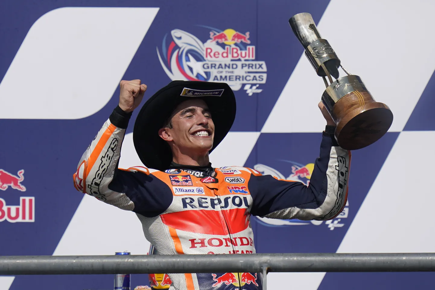 MotoGP braucējs Marks Markess pēc uzvaras Ostinā