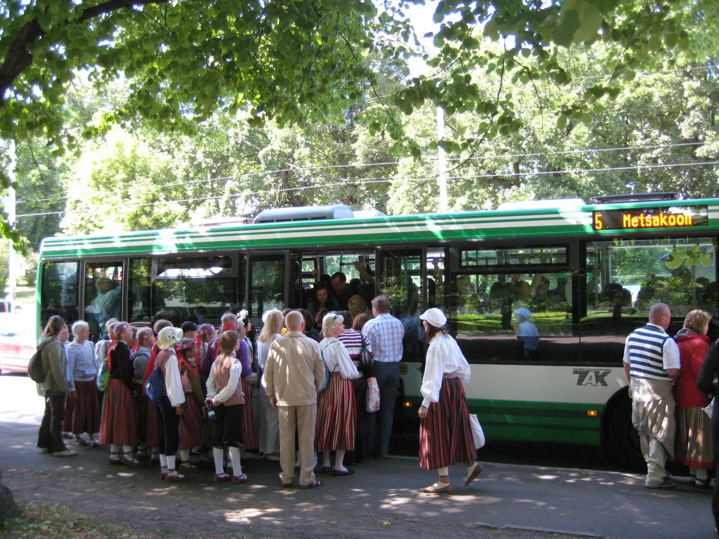 Äkiline kuumalaine võib busside jahutussüsteemi korraks rivist välja viia.
