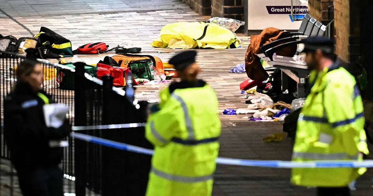 ründaja vaatas kaasreisijale silma ja ütles vaid kolm sõna