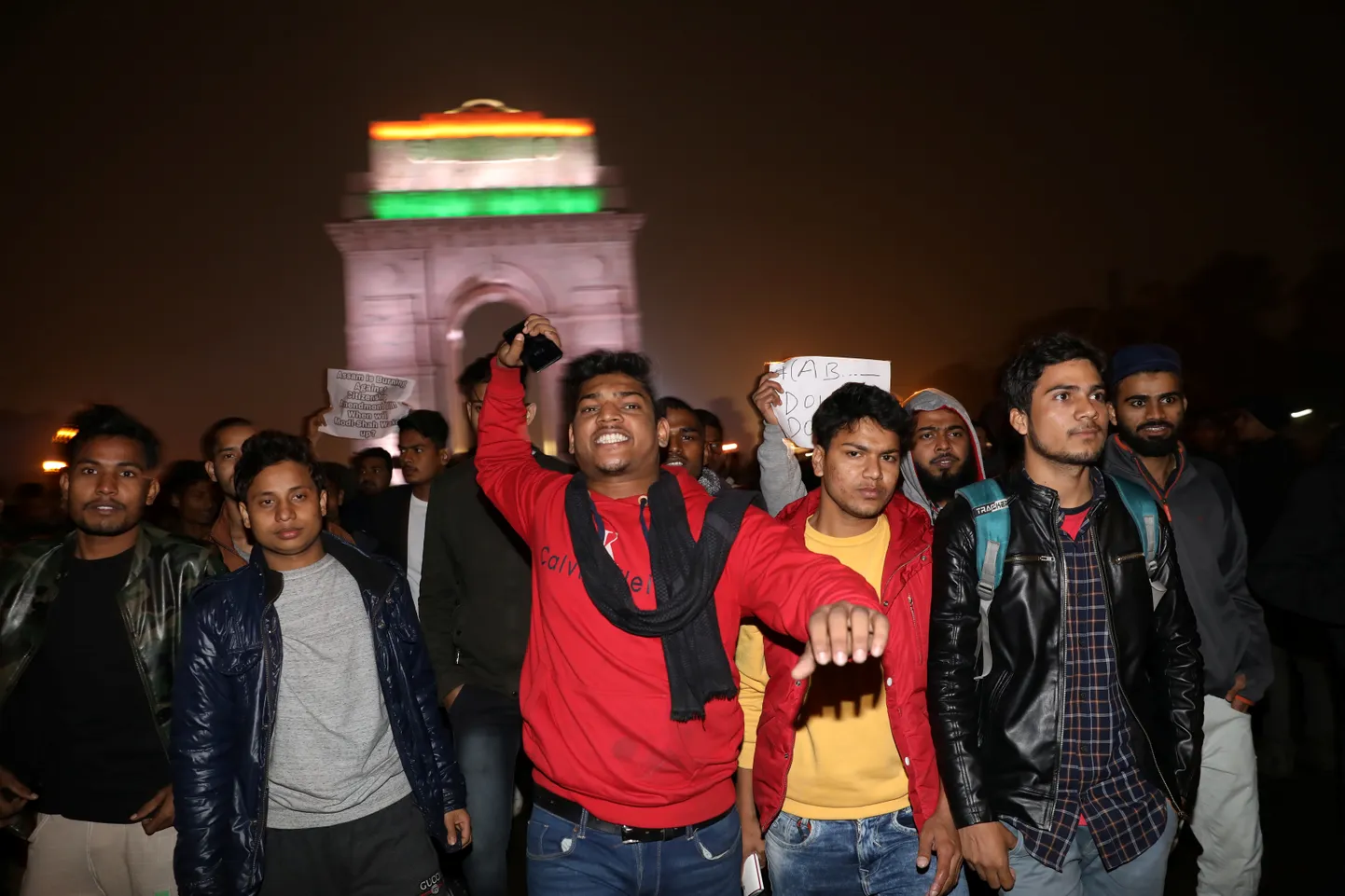 Demonstrators shout slogans during a protest against the Citizenship Amendment Bill, a bill that seeks to give citizenship to religious minorities persecuted in neighbouring Muslim countries, in New Delhi, India, December 12, 2019. REUTERS/Anushree Fadnavis