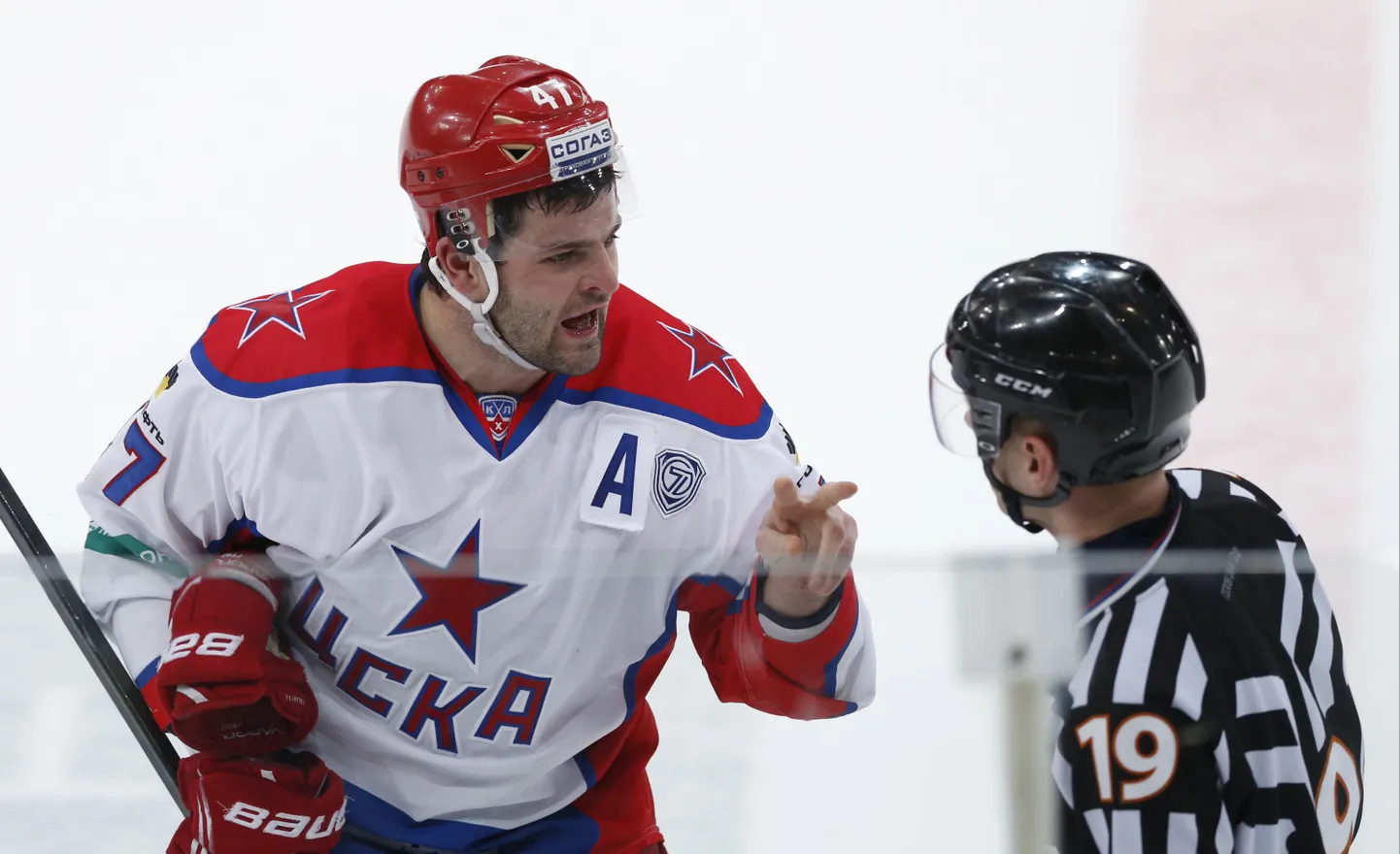 Александр Радулов.
