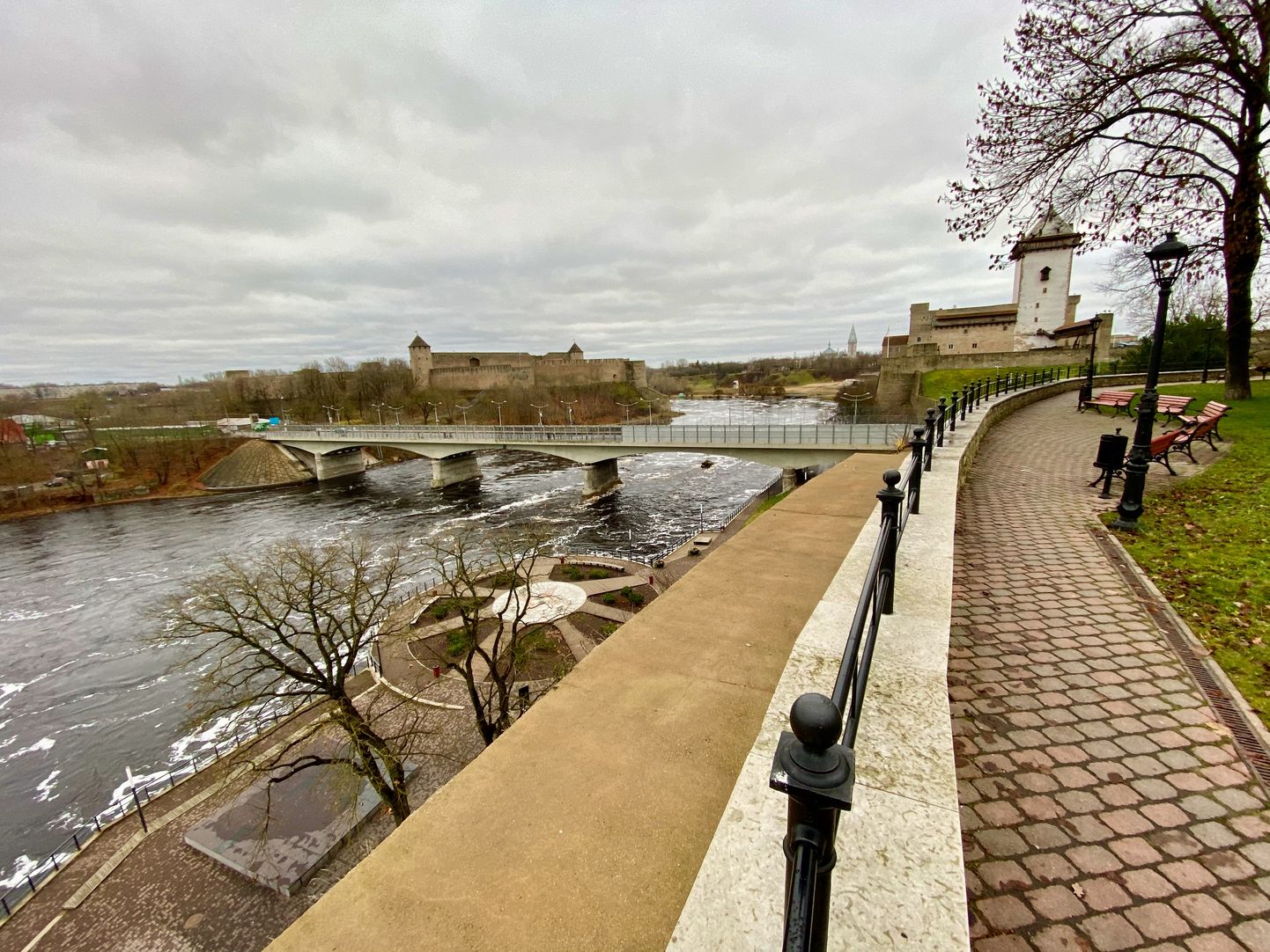 Narva peaks kümne aasta pärast olema mitte eraldatud omaette piirilinn, vaid piirkonna tõeline keskus, mis on senisest märksa tugevamini seotud nii ülejäänud Ida-Virumaa kui ka kogu Eestiga.