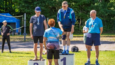 Viljandi spordiveteranid noppisid Jõulumäel ohtralt medaleid