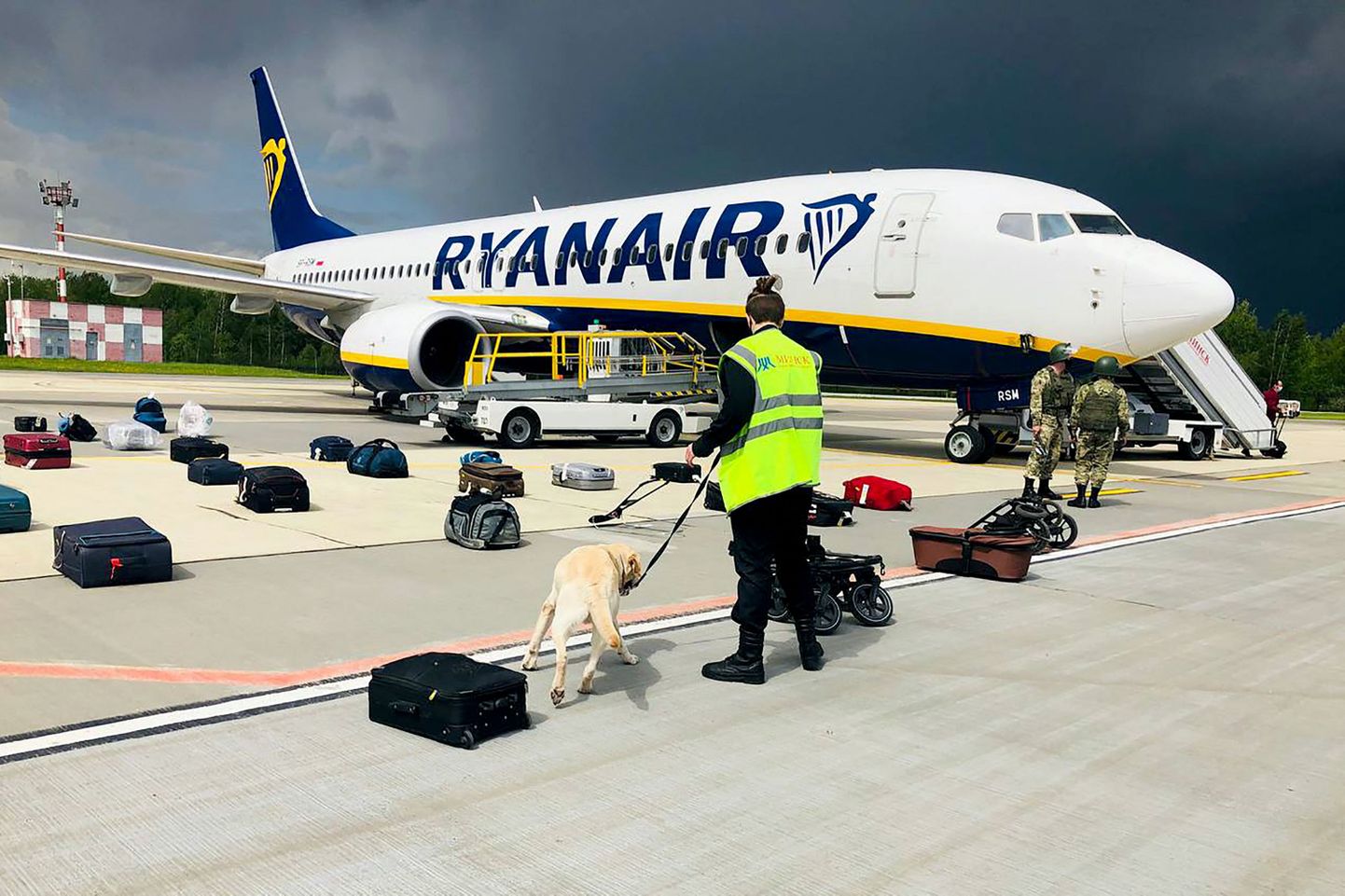 Ryanairi lennuk, mis lendas Ateenast  Vilniusse, kuid pidi tegema vahemaandumise Minskis