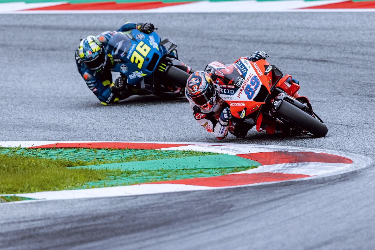MotoGP sacensības Austrijā. Horhe Martins un Hoans Mirs