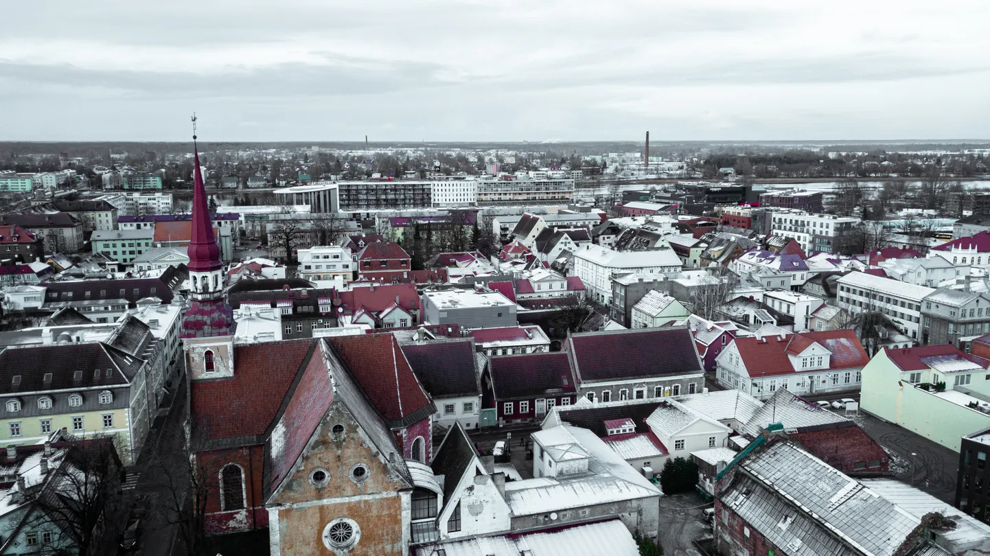Sel nädalal võistlesid Pärnu koolide 7.-9. klassi õpilaste viieliikmelised võistkonnad traditsioonilises kodulinna ajaloo tundmist nõudvas viktoriinis “Meie Pärnu”.