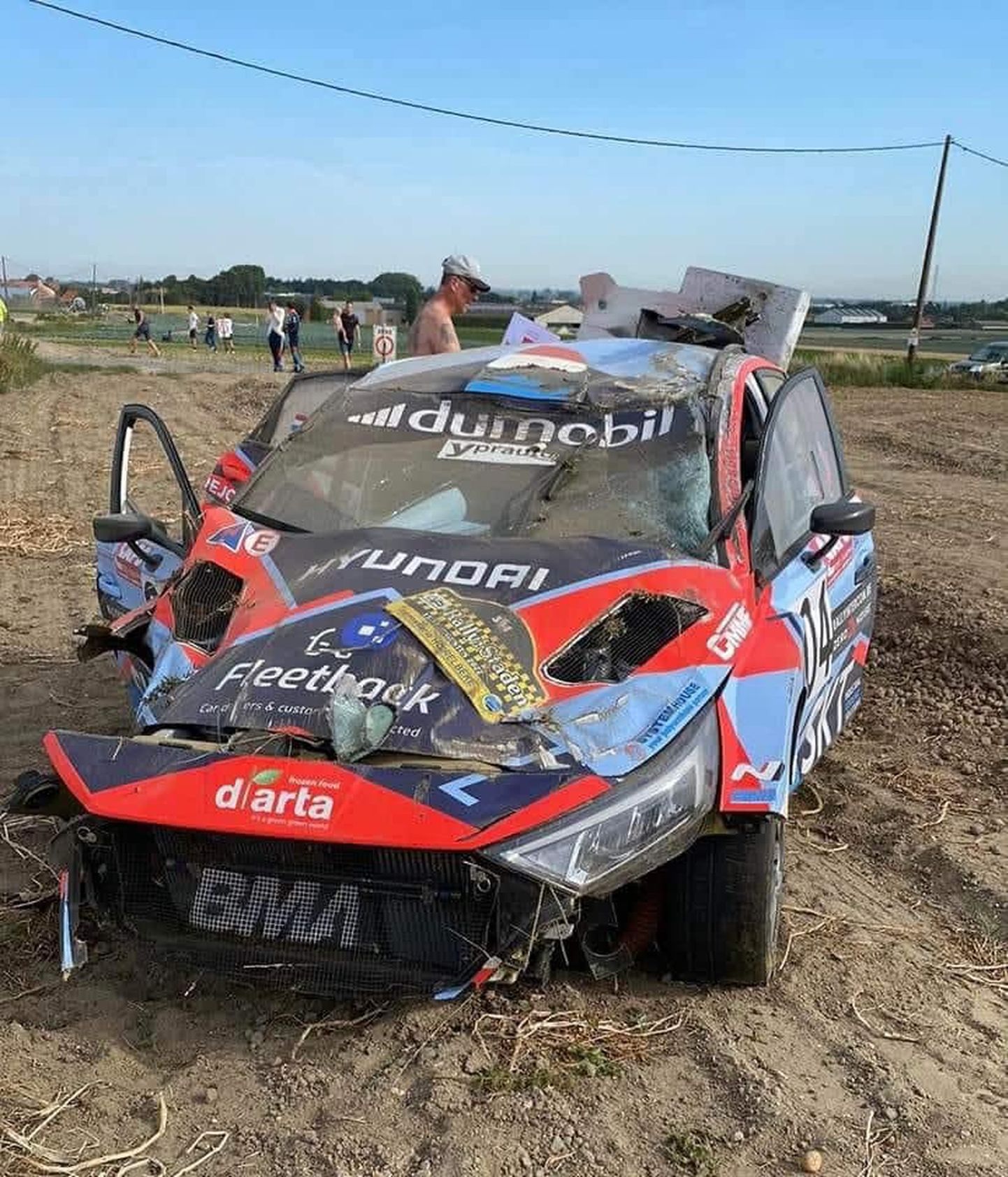 Grégoire Munsteri auto pärast Belgias tehtud avariid.