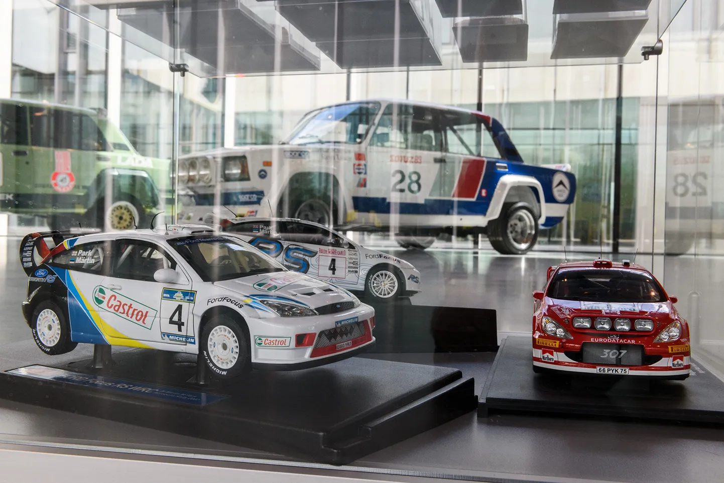 80ndate ralliautod ERMis