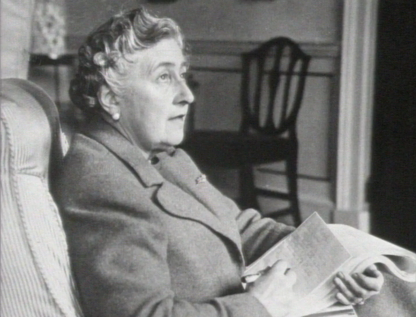 Agatha Christie.