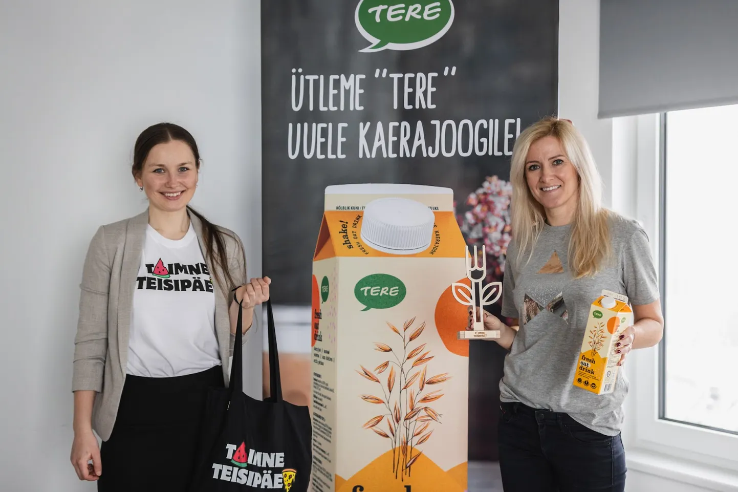 Taimse Teisipäeva kampaaniajuht Anna Kaplina ja Tere AS turundusjuht Katrin Tamm.