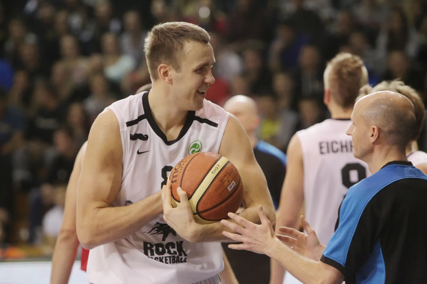 Tartu Rocki korvpallimeeskond võõrustas täna korvpalli Eurochallenge’i sarja tähtsas kohtumises bulgaarlaste Sofia Lukoili Academicut. Rock teenis lõpuks 71:59 võidu.