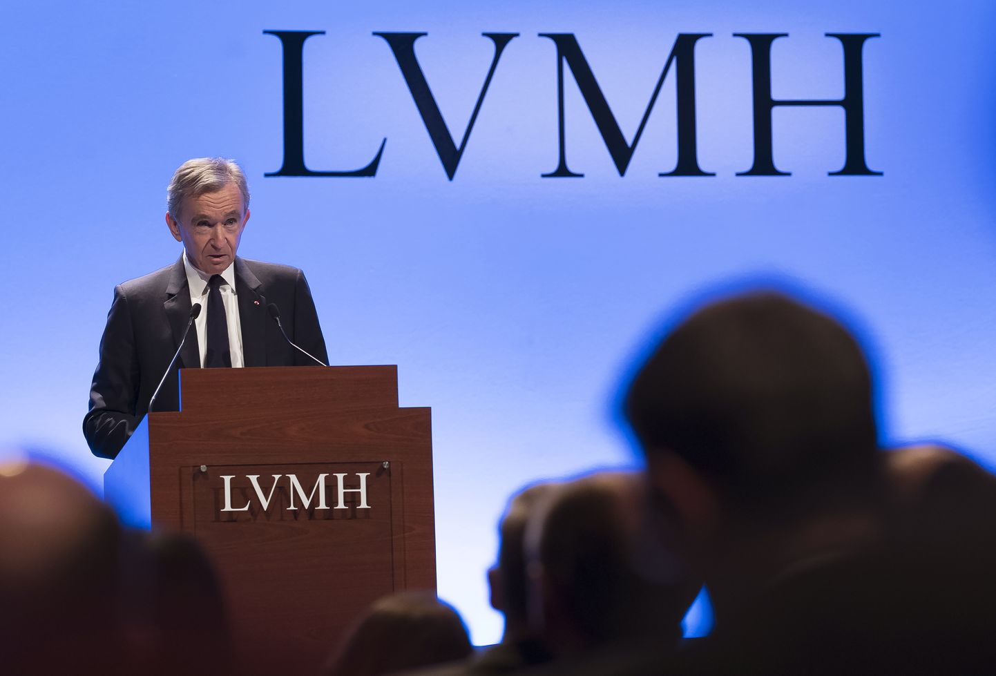 Euroopa rikkaim inimene on Prantsusmaa luksuskaupade grupi  LVMH juht ja suuromanik Bernard Arnault.