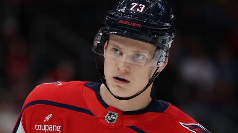 Mateiko atkal uz ledus, "Capitals" cieš pirmo zaudējumu pārbaudes spēlēs