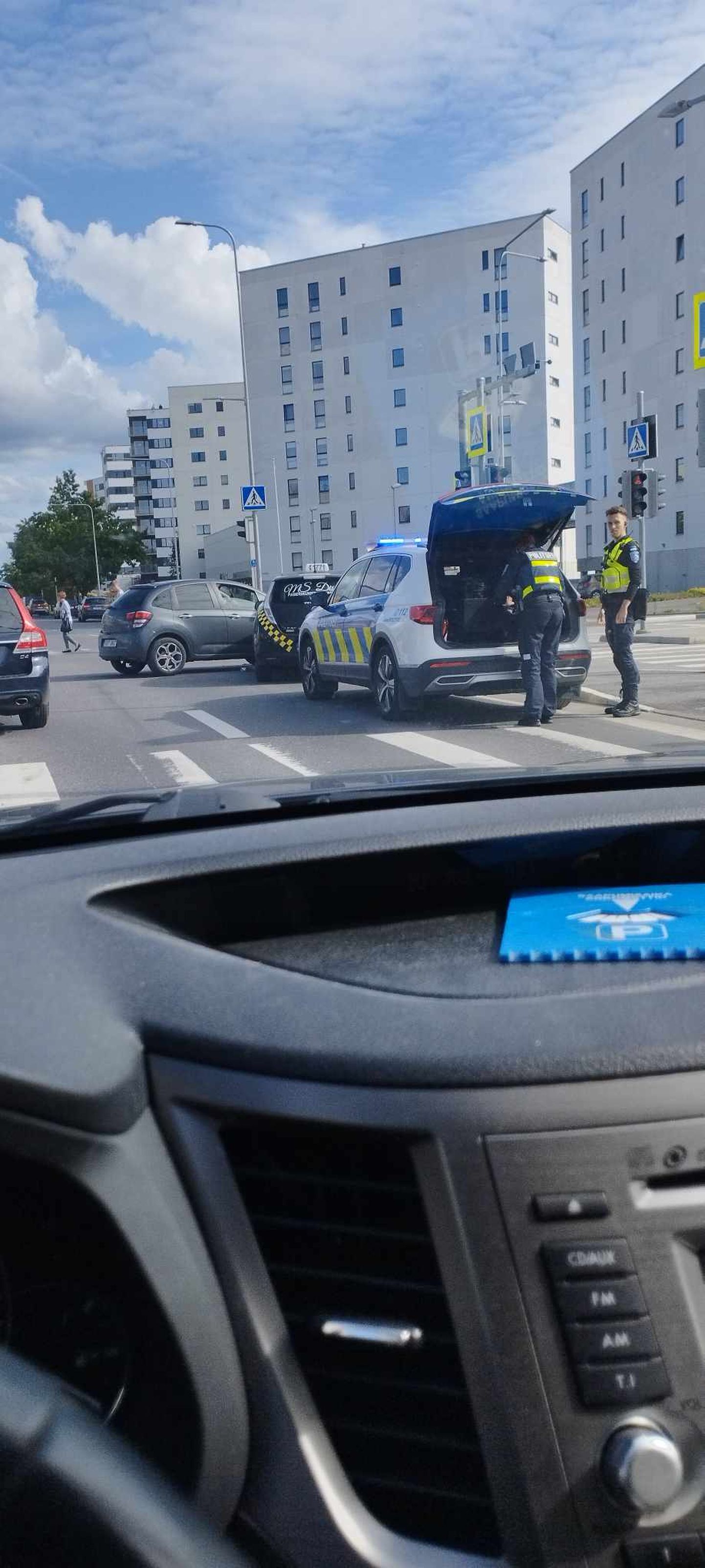 Liiklusõnnetus Pärnus.