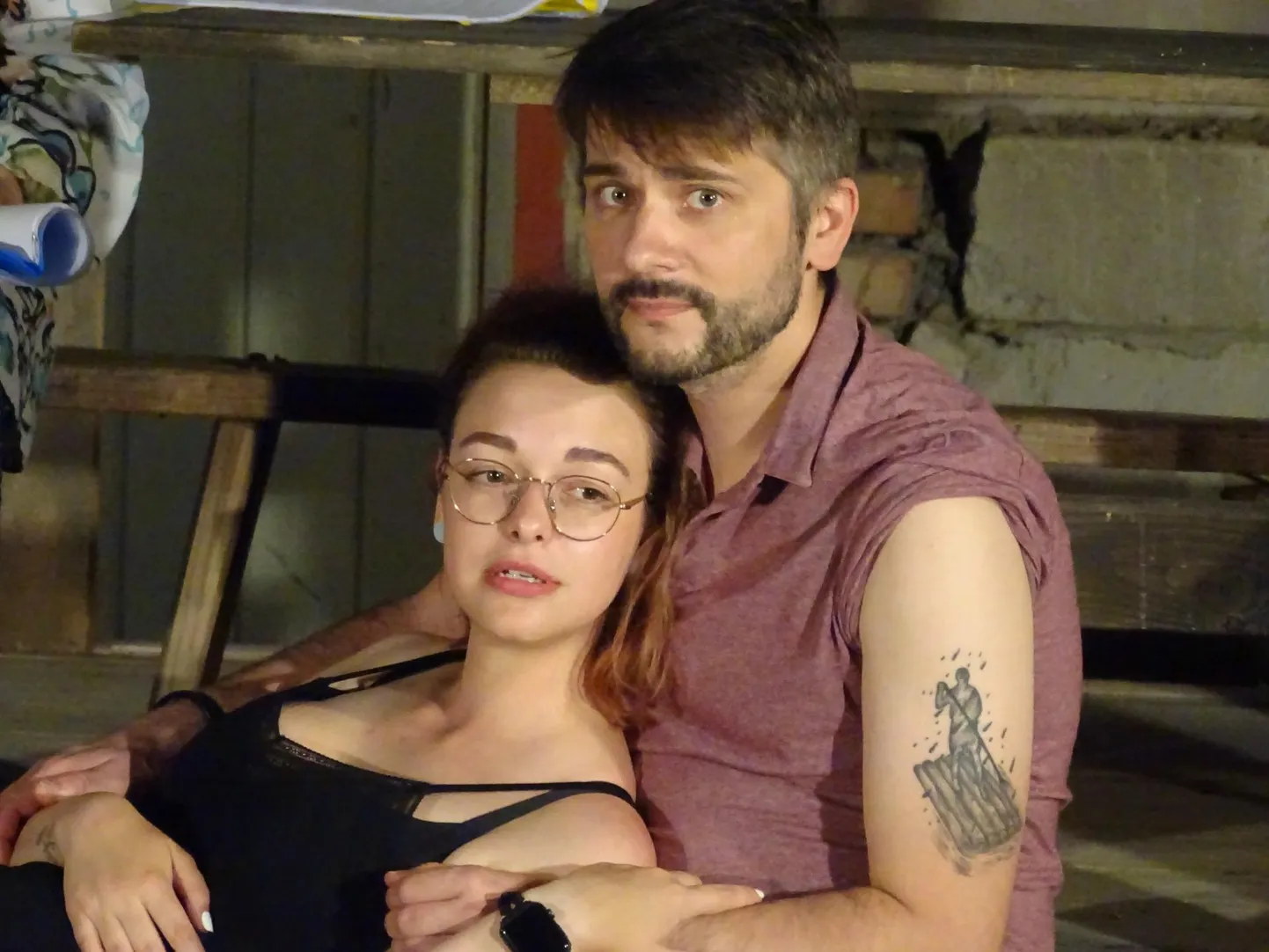 Läsna teatri "Libahundis" kehastab Tiinat Lisete Laisaar ja Margust Raido Parve. Hetk proovist.