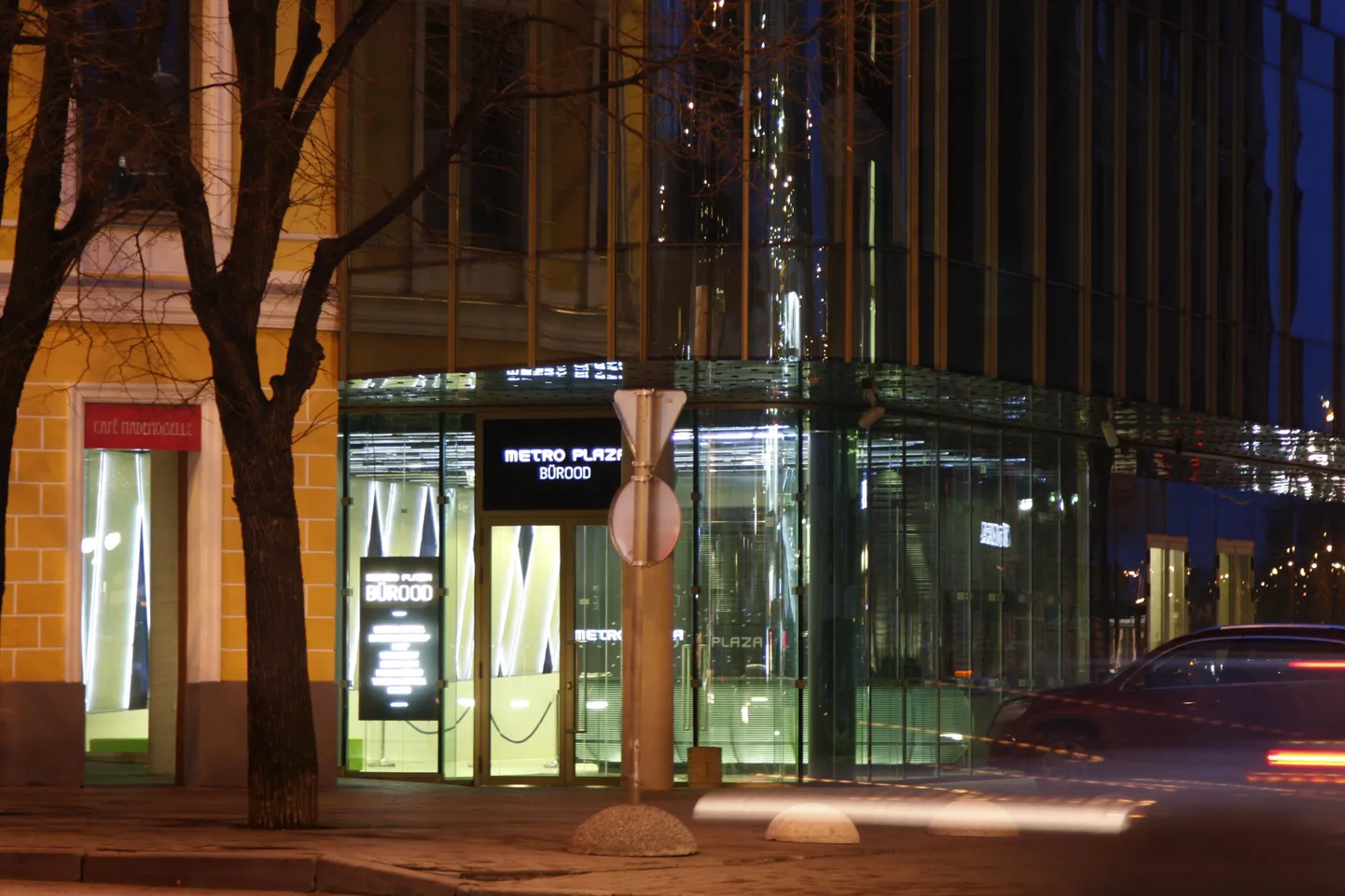 Vaade Metro Plazale Viru väljakul