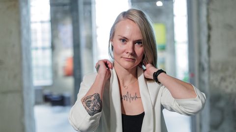 VIDEO ⟩ Fotograaf Liina Raud rõõmustab endise kodukandi muutumise üle: veel kümme aastat tagasi olid siin mudaloigud