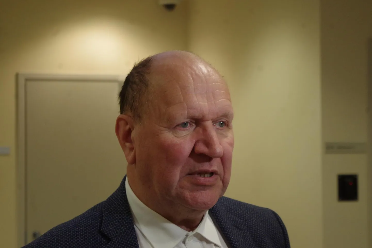 Siseminister Mart Helme käis kolmapäeval Võru politsei- ja päästemajas tänamas kriisiõhtul tööl olnud inimesi.