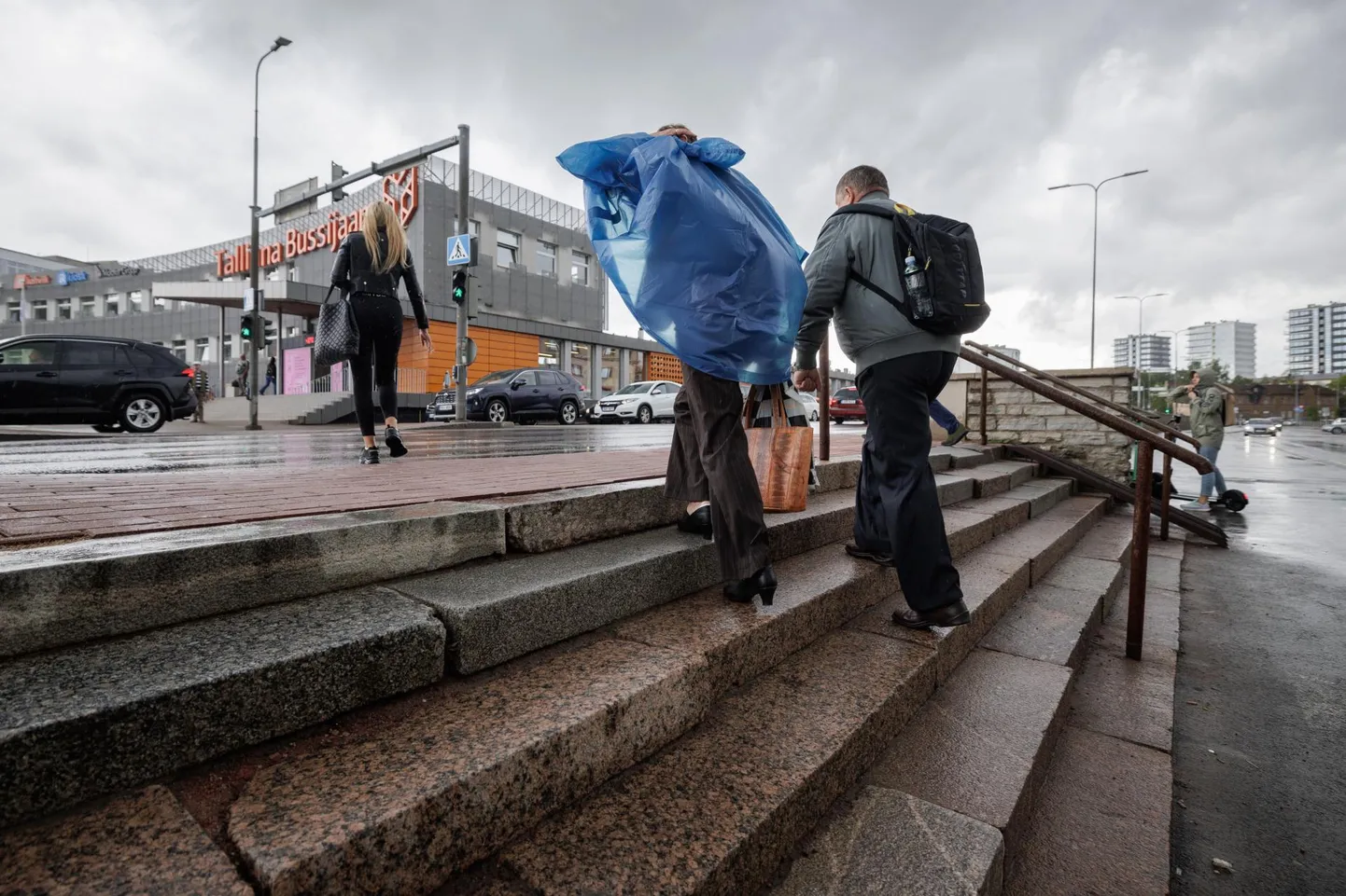Лестница на улице Ластекоду возле Таллиннского автовокзала.