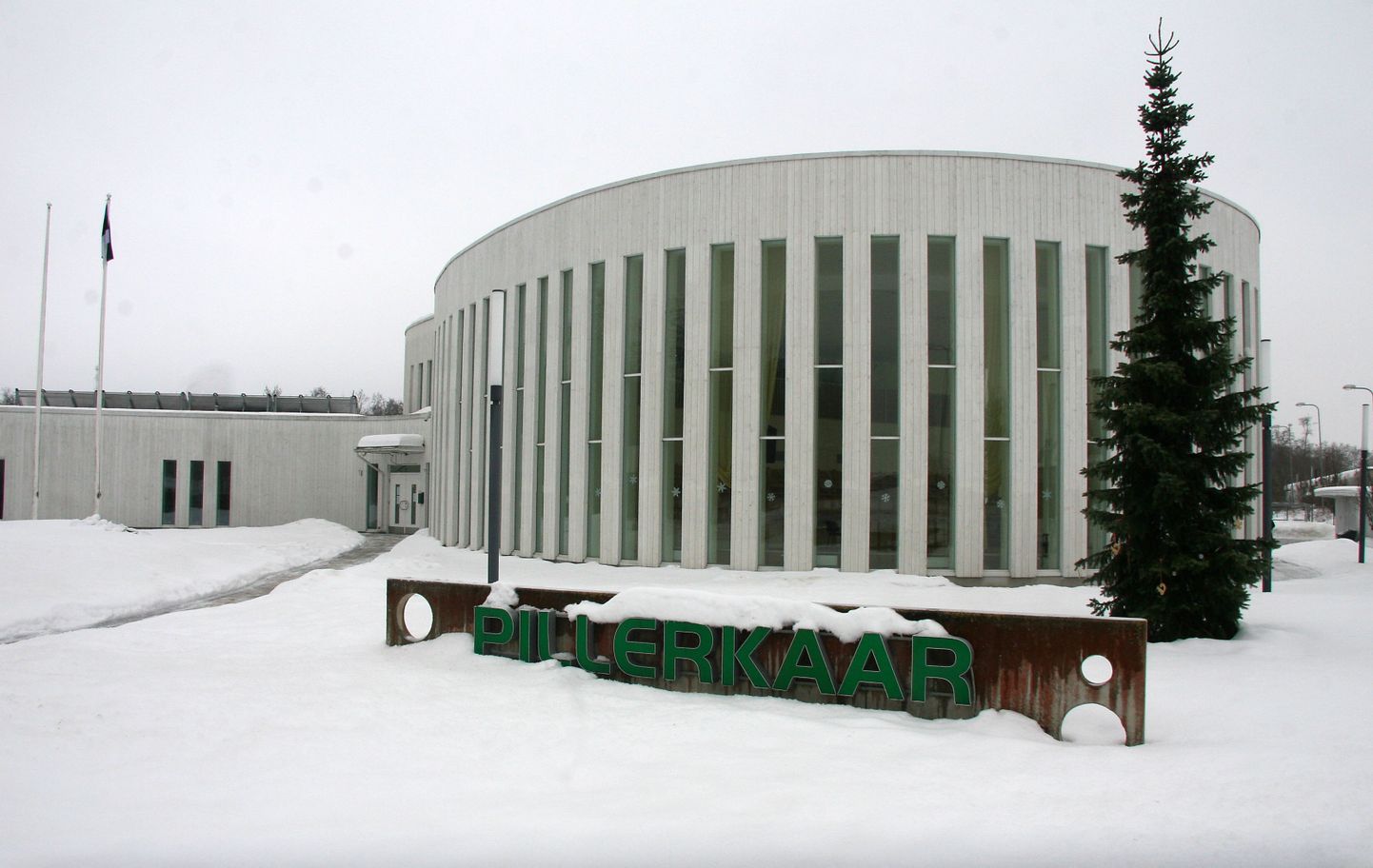 Расположенный на краю Йыхвиского парка детсад "Pillerkaar" закрылся до следующего вторника.