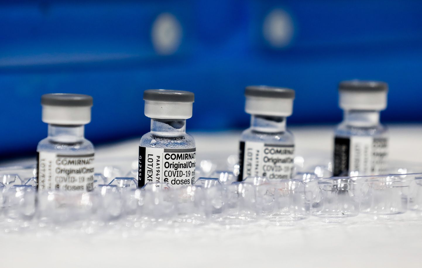 Pfizer–BioNTech COVID-19 vaktsiin. Pilt on illustratiivne.