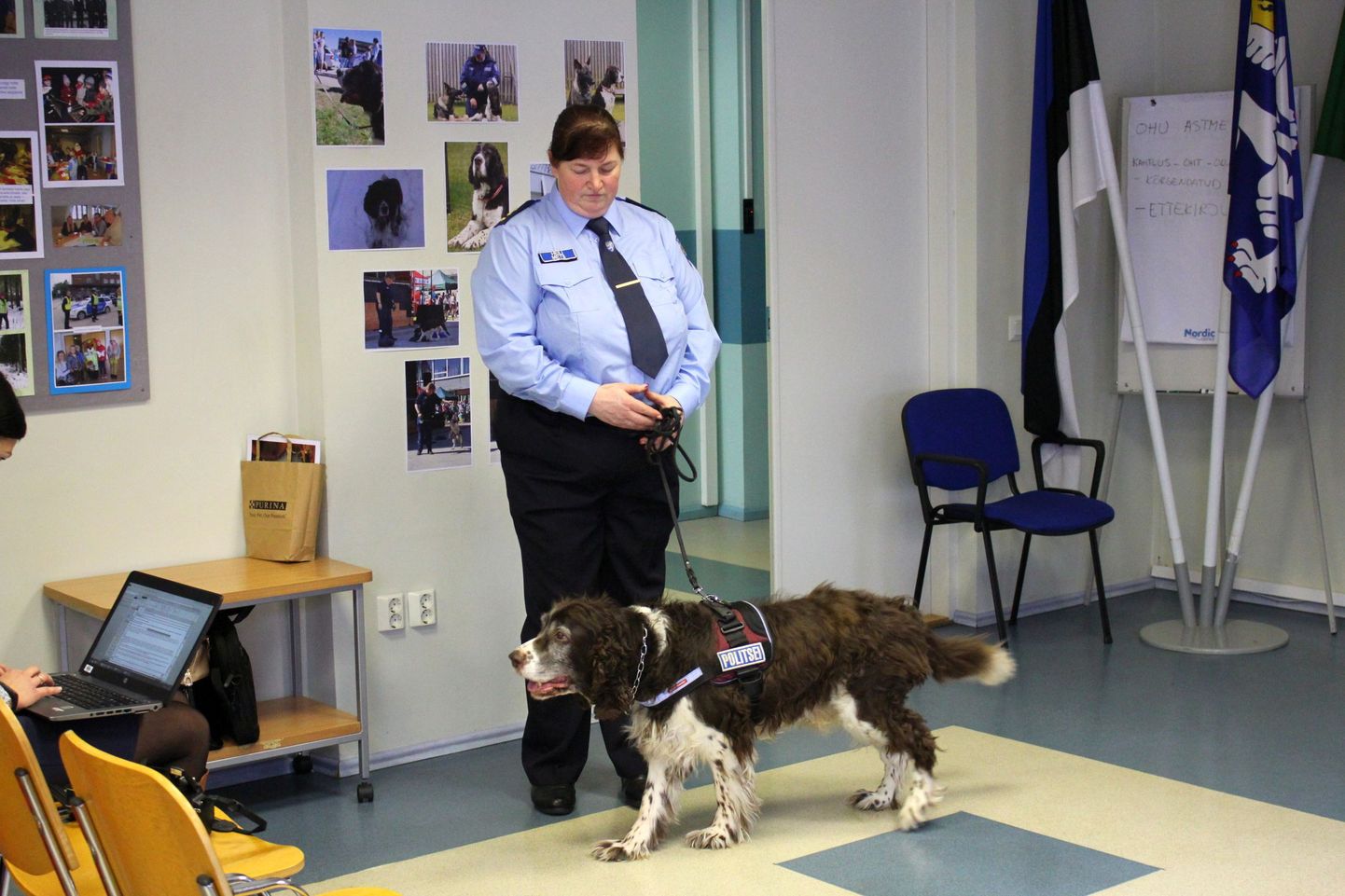 Jesperi omanik, treenija ja paarimees on viimased 12 aastat olnud Valga politseijaoskonna koerajuht Heili Mets.