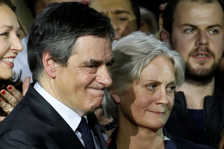 François Fillon oma naisega / Scanpix