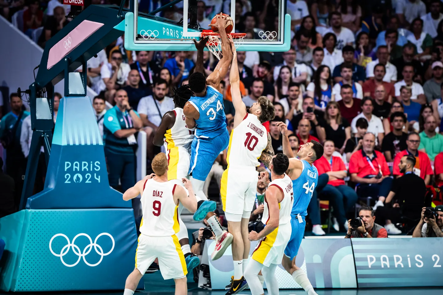 Grieķijas basketbolists Jannis Adetokunbo