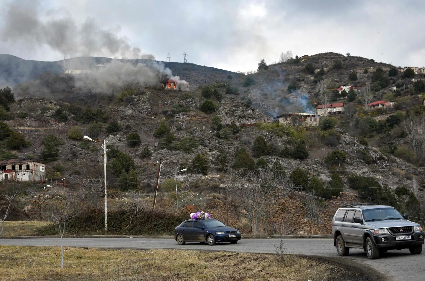 Autod Latšini koridoris. Foto on illustratiivne.