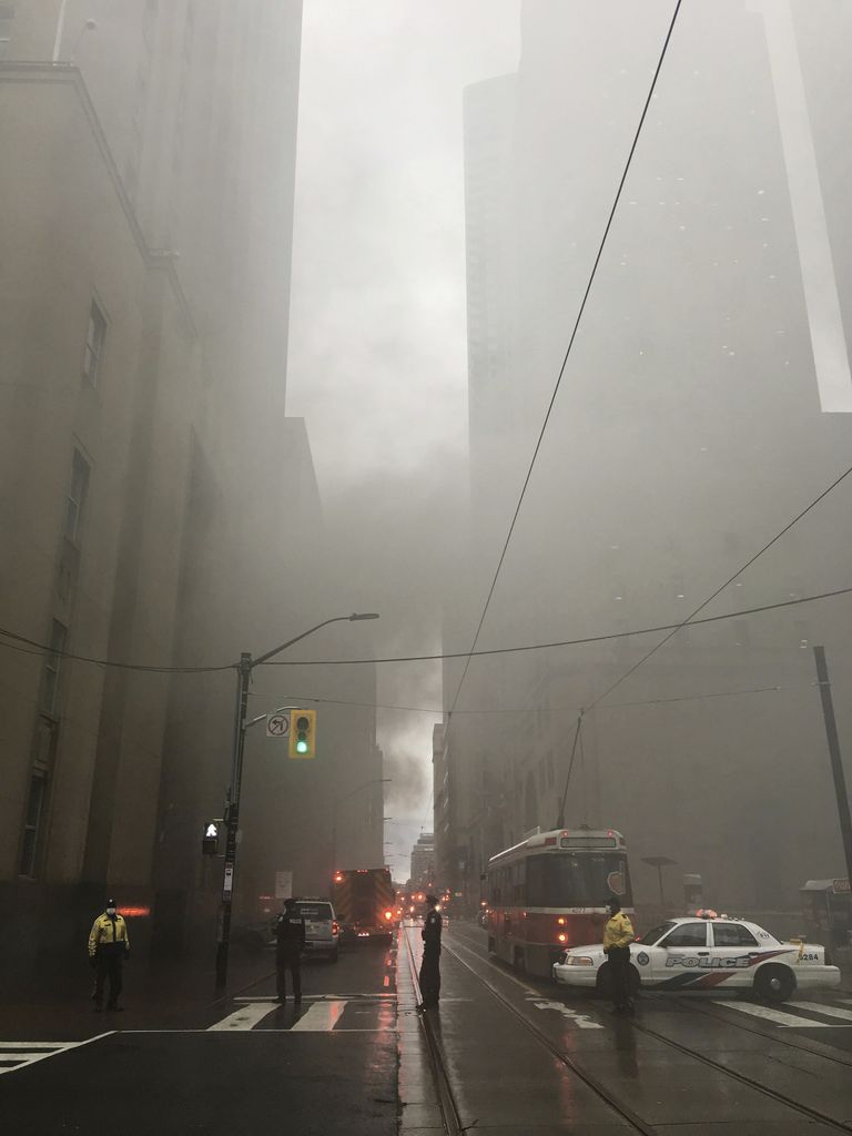 Kanadas Torontos kuuldi plahvatusi, millele järgnes suits