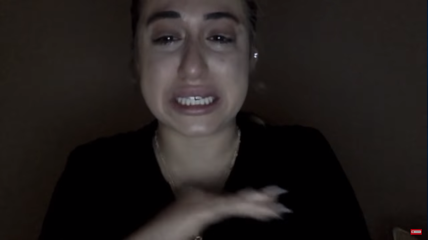 Instagrami staar Jessy Taylor salvestas nutuvideo, kui ta Instagrami konto kustutati.