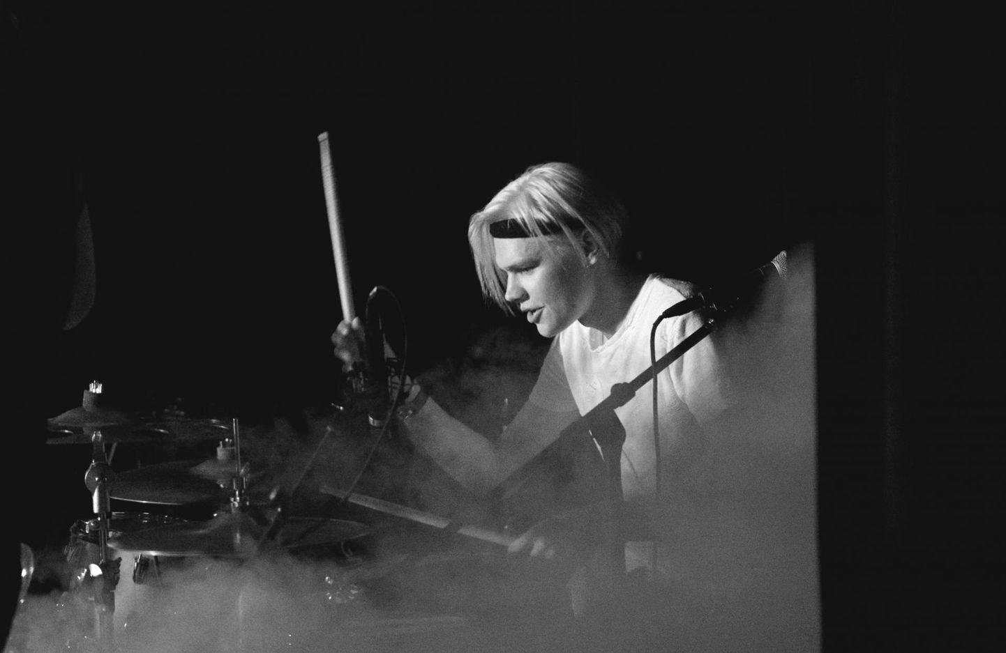 Tippude trummitunnis jutustab oma muusikalisest teekonnast ja annab näpunäiteid Pärnu ansambli The Boondocks trummar Karl Kevad.