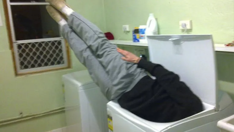 Plankings ar galvu veļasmašīnā