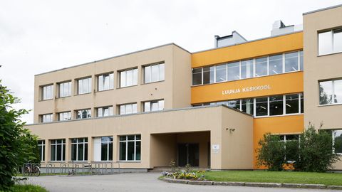 Luunja keskkool jäi pikale veninud pingete tõttu direktorita
