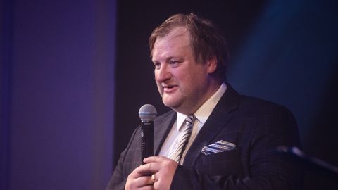 EVA PUNŠ ⟩ Eesti seestpoolt lõhkuja, kes ei pidanud isegi otse Kremlit kiitma