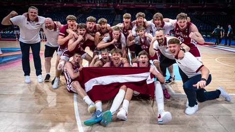 Razumovskis: Svarīgākā nozīme bija komandas cīņassparam un raksturam