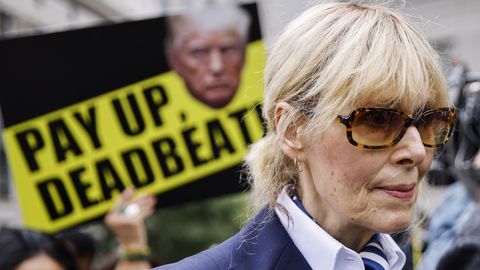Trump peab seksuaalse väärkohtlemise eest maksma viis miljonit dollarit