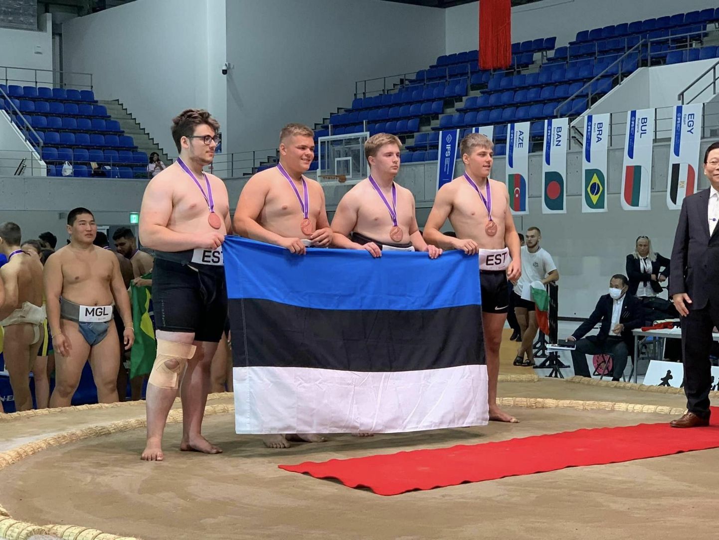 Eesti juuniorid saavutasid meeskonnavõistlusel pronksi.