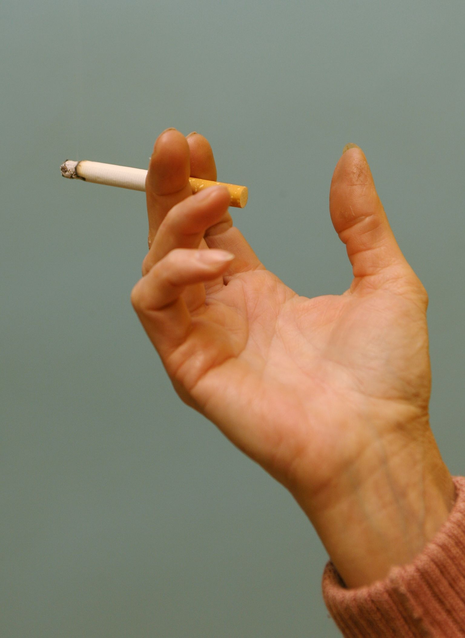 Kopsuvähi tekkes on kõige suuremaks riskiteguriks suitsetamine, mis põhjustab 90% kõigist kopsuvähi juhtudest.