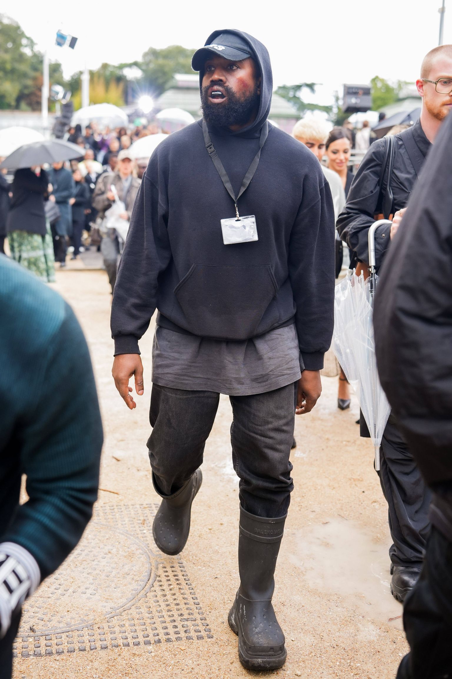 Kanye West 1. oktoobril 2022 Prantsusmaal Pariisi moenädalal