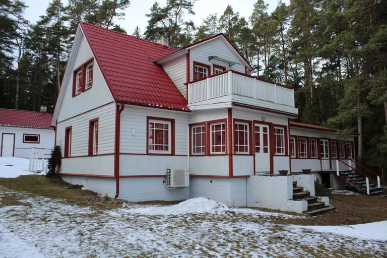 Maja koht Mae Kuldva kinnistul metsaelupaik ei ole, küll on seda aga hoovi tagaosa, kus paikneb puukuur koos puuriidaga.