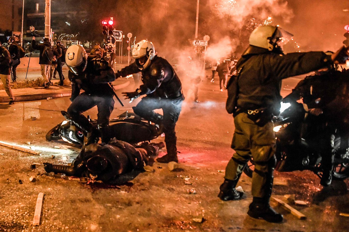 Vägivaldseks muutunud meeleavaldus Kreeka pealinnas.