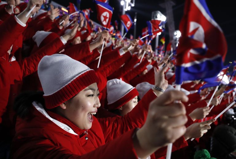 Põhja-Korea ergutusmeeskond Pyeongchangi olümpial.